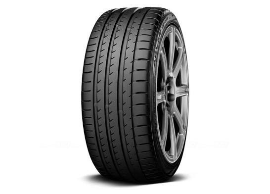 Wheel & Tyres Package( ALUTEC Grip polar silver + 195/50R16 YOKO ADVSPT V105 84V )