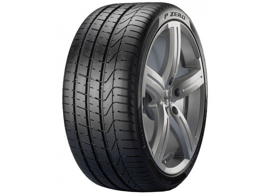 4 x ROMAC Radium Silver & 4 x 225/40R18 PIR PZ RFT MOE 92W XL