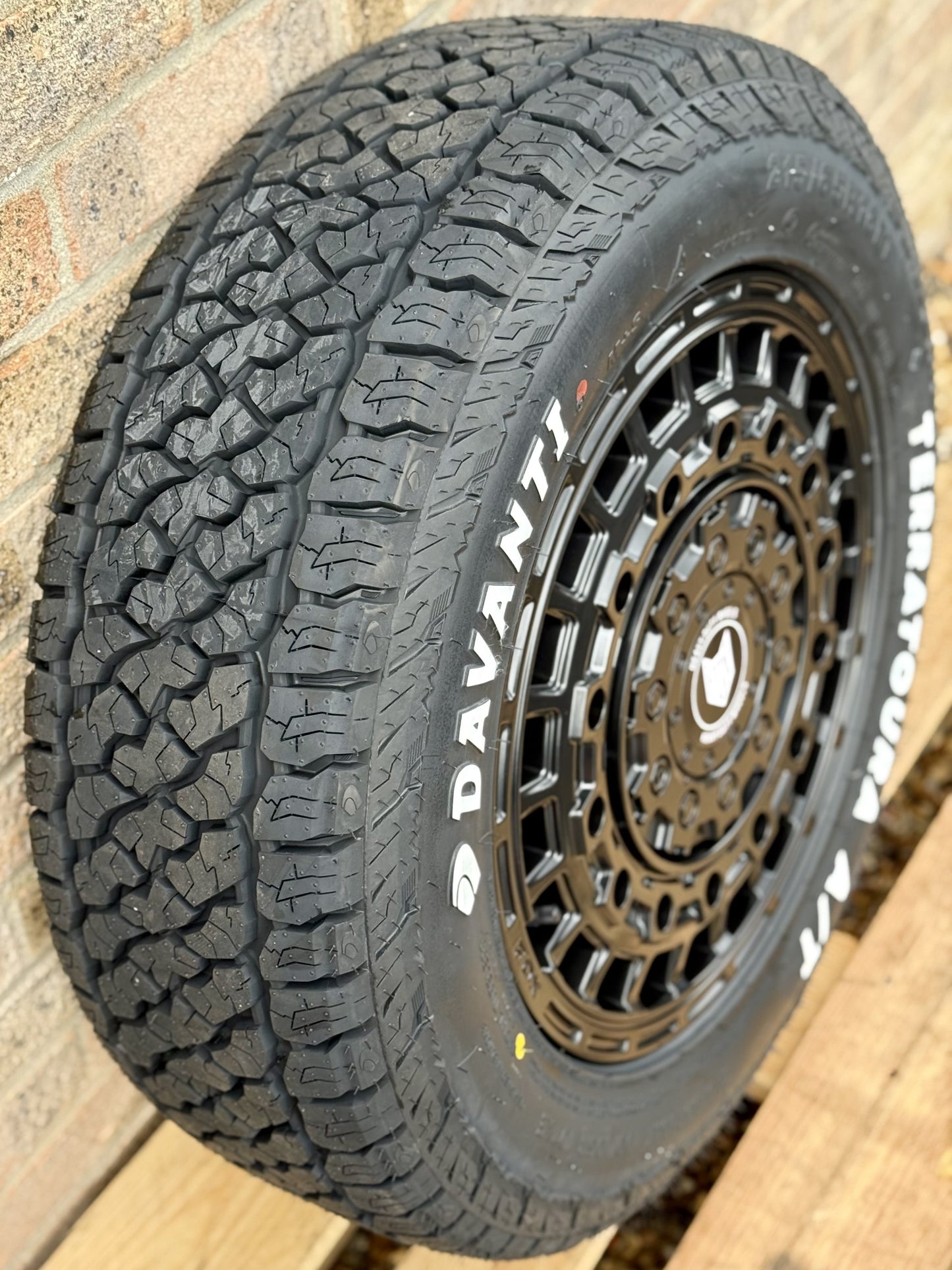 16" Ford Transit Custom FOX ADV Alloy Wheels and Tyres