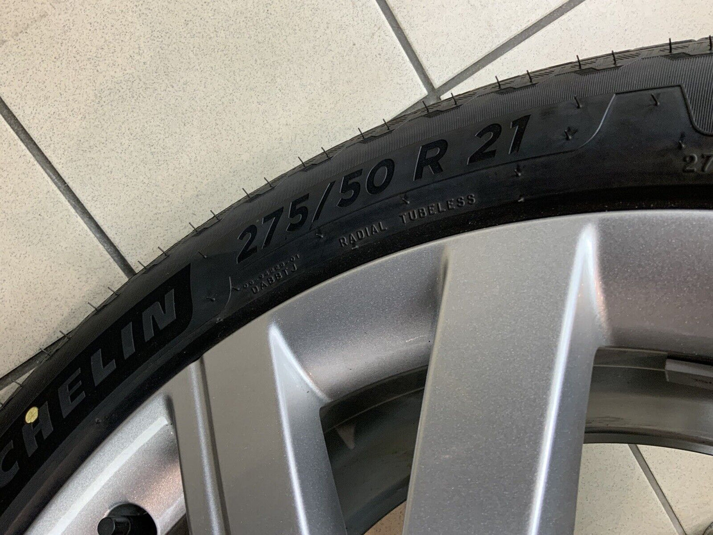 GENUINE RANGE ROVER L460 21" STYLE 5112 ALLOY WHEELS & TYRES