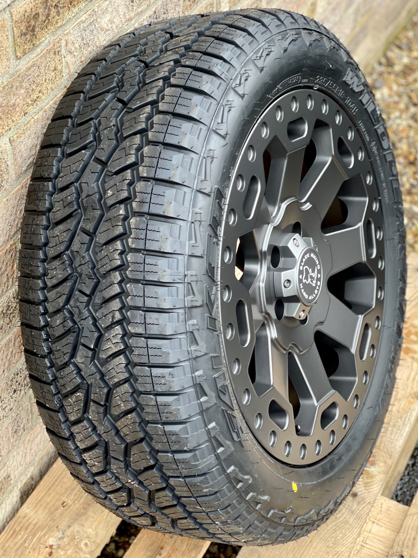 18" Volkswagen Transporter T5 T6 Black Rhino Warlord Gunmetal Alloy Wheels and Tyres