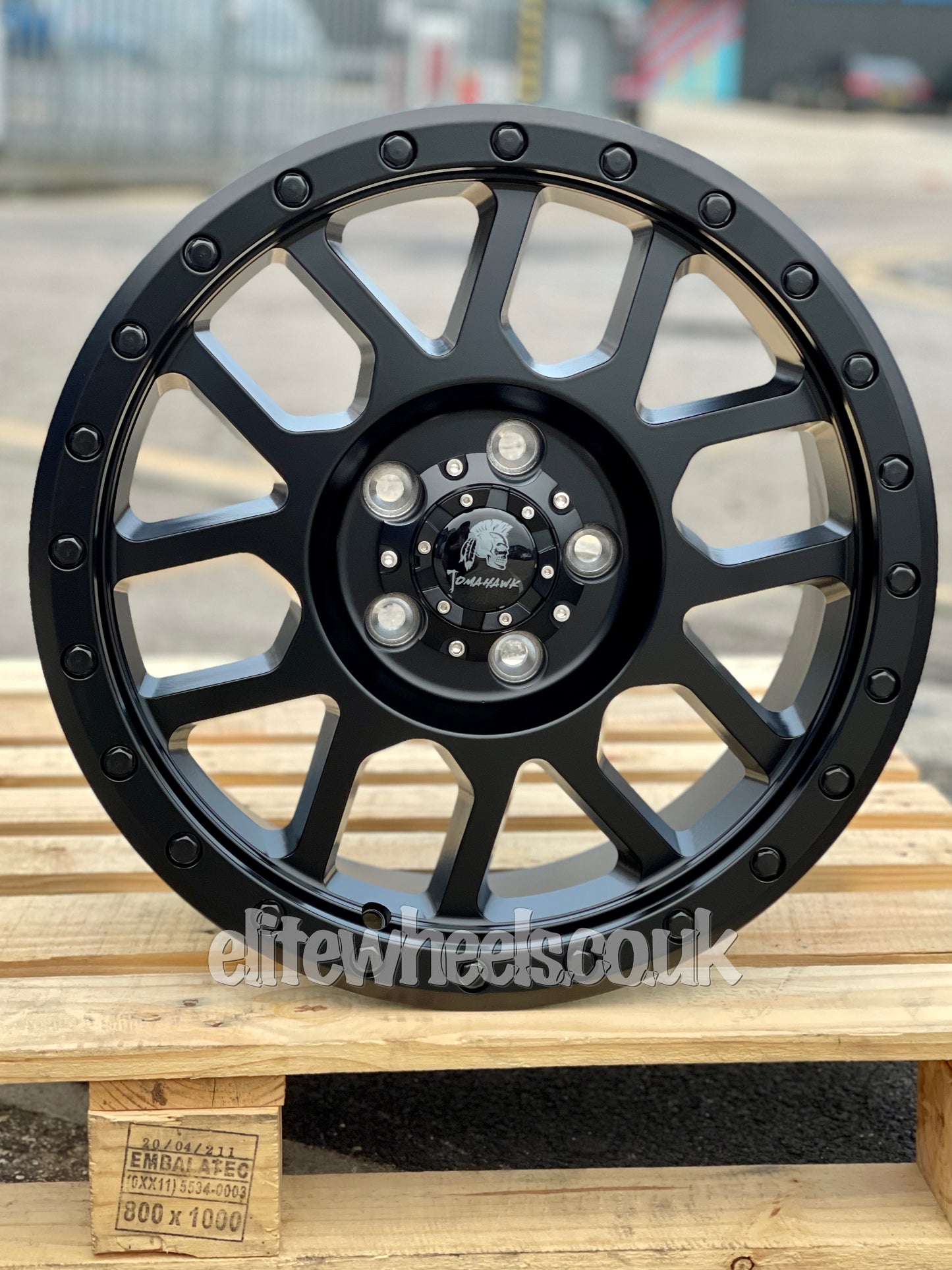 17" Volkswagen Transporter Tomahawk Kato Alloy Wheel