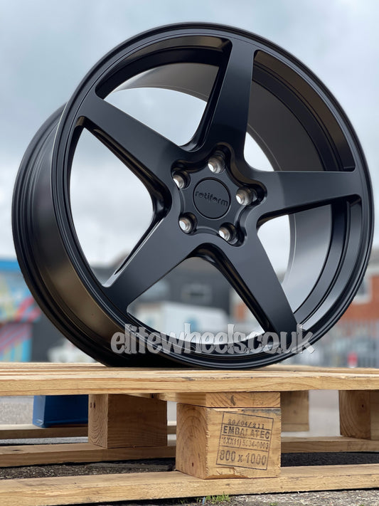 19" Volkswagen Golf Rotiform WGR Matt Black Alloy Wheel