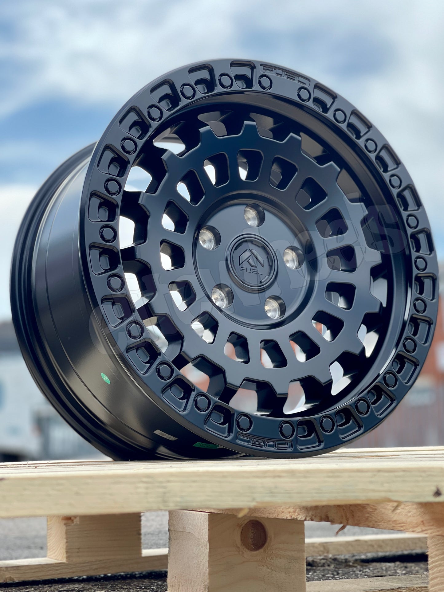 17" Fuel Zephyr Matt Black Volkswagen Transporter Alloy Wheel