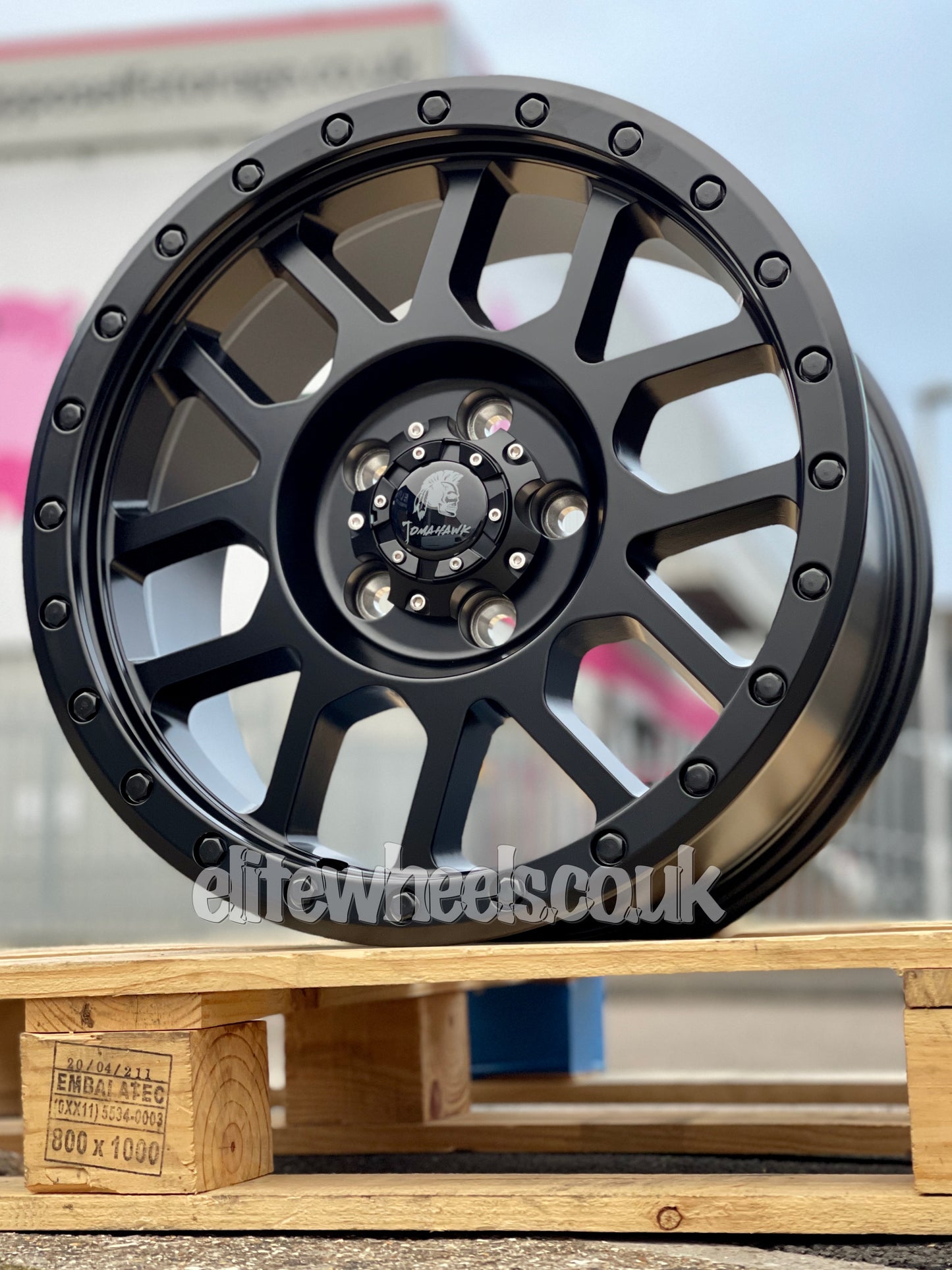17" Volkswagen Transporter Tomahawk Kato Alloy Wheel