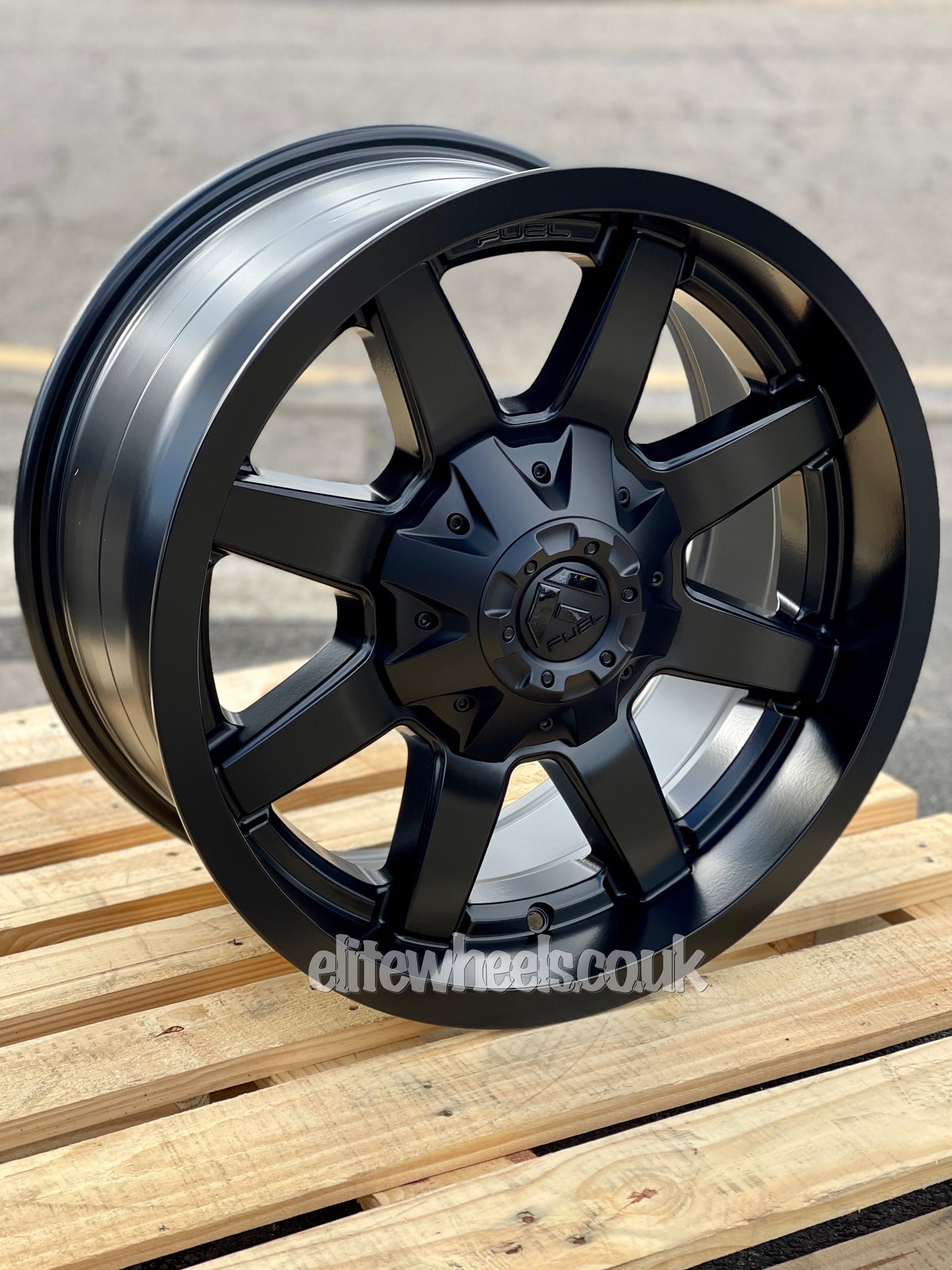 18" Toyota Hi Lux Fuel Maverick
