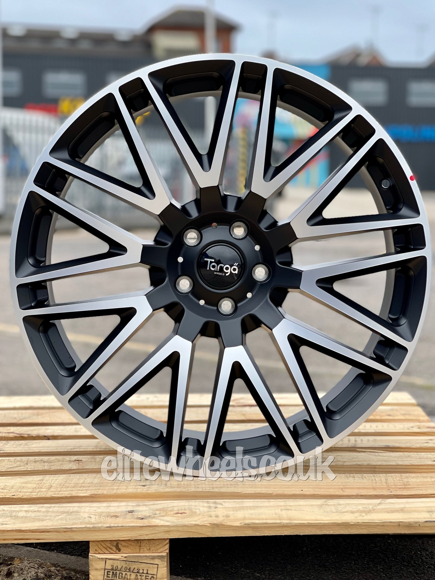 22" Range Rover Velar Targa TG7