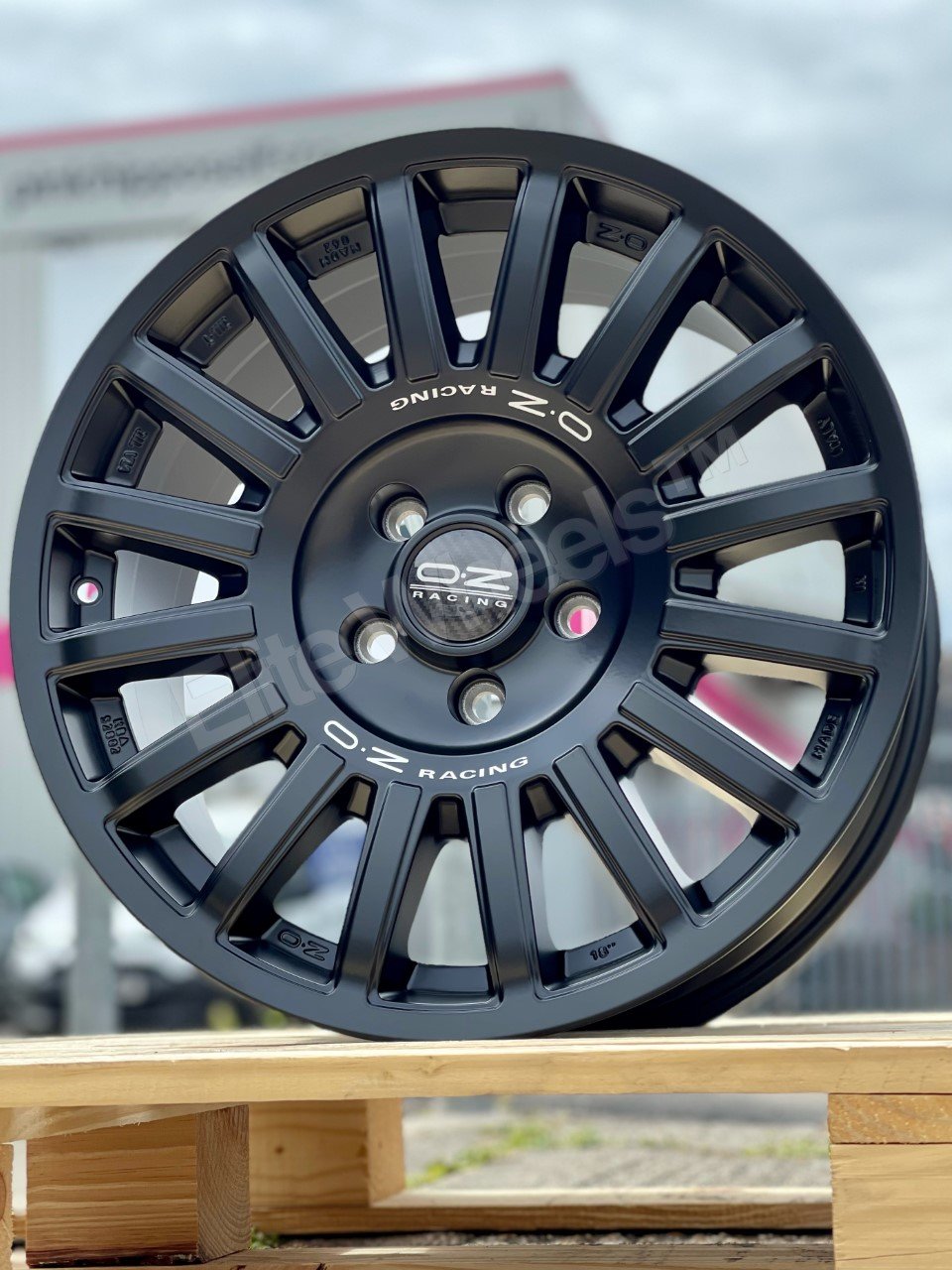 18" Volkswagen Grand California OZ Rally Raid Alloy Wheels