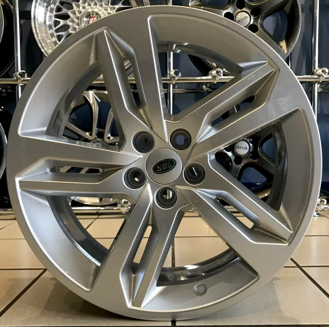 GENUINE RANGE ROVER EVOQUE 19" ALLOY WHEEL STYLE 3