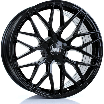 4 x BOLA B17 GLOSS BLACK & 4 x 225/45ZR18 (95Y) XL MICHELIN PILOT SPORT 5