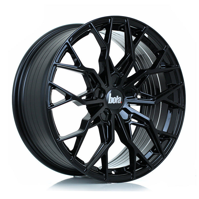 4 x BOLA FLX GLOSS BLACK & 4 x 235/40ZR19 96Y XL ACCELERA IOTA EVT