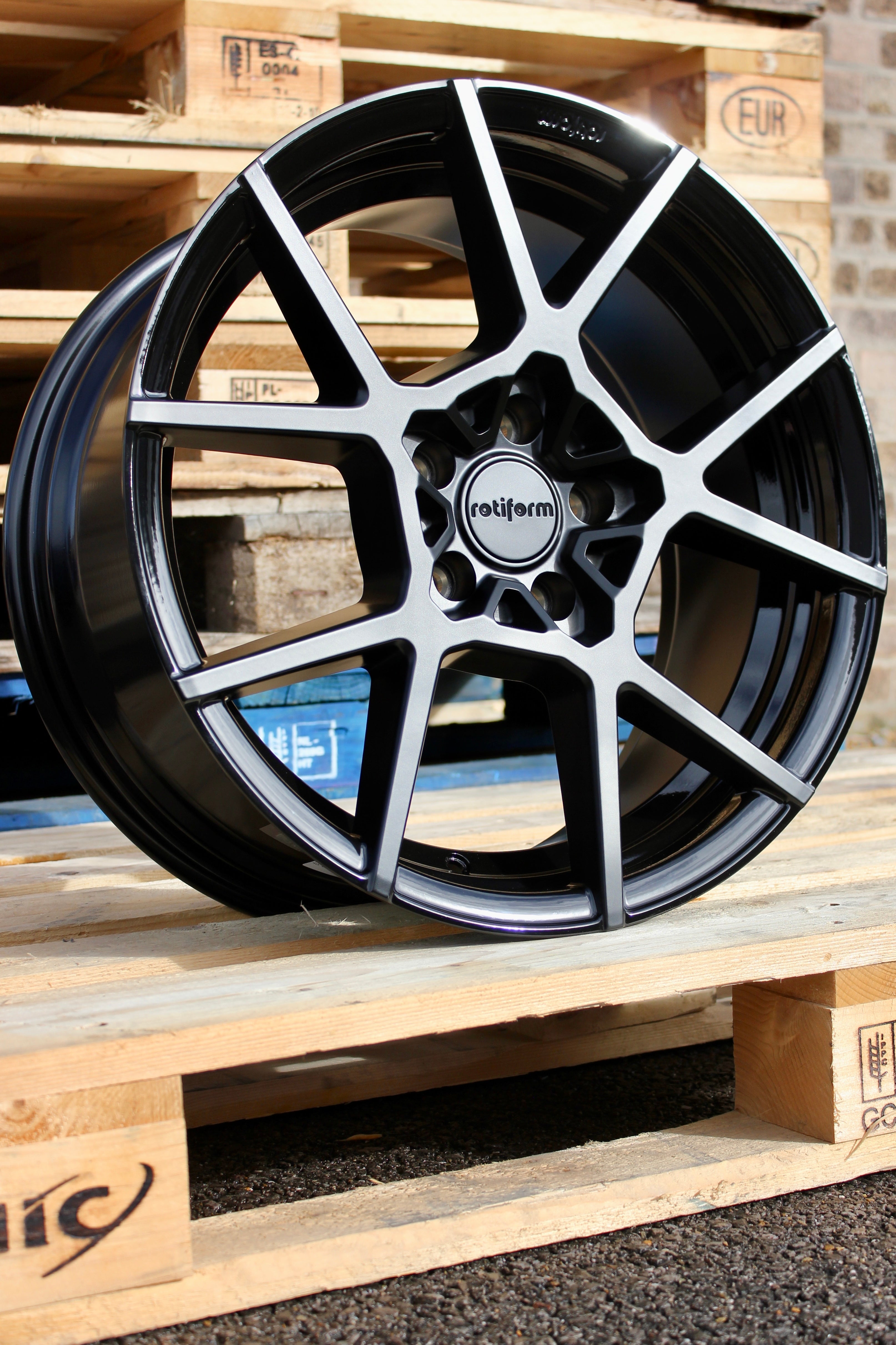 Upgrade with Rotiform Alloy Wheels | Elite Wheels & Tyres