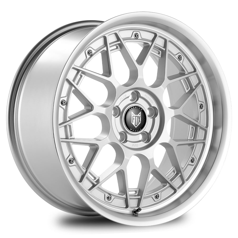 4 x FOX HIRO SATIN SILVER POLISHED LIP & 4 x 225/50R17 98Y XL TRIANGLE EFFEXSPORT TH202