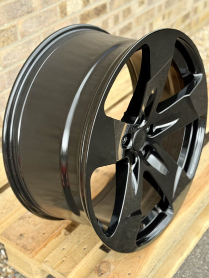 22" Land Rover Defender L663 Hawke Five Tooth Alloy Wheels