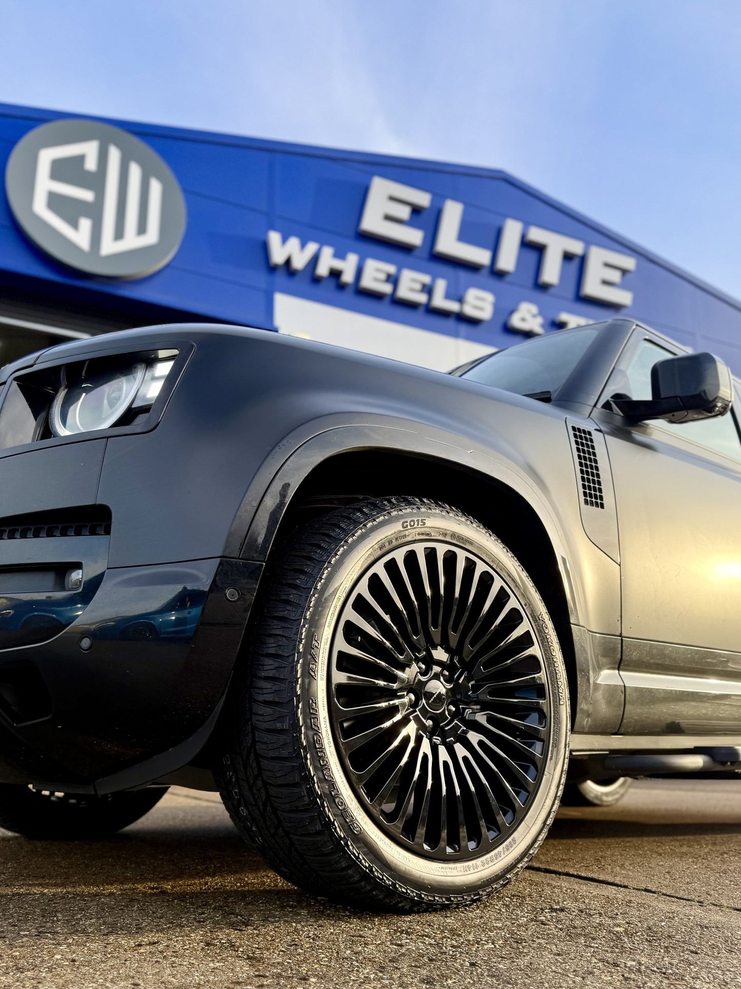 22" Land Rover Defender L663 Hawke Sentry Alloy Wheels