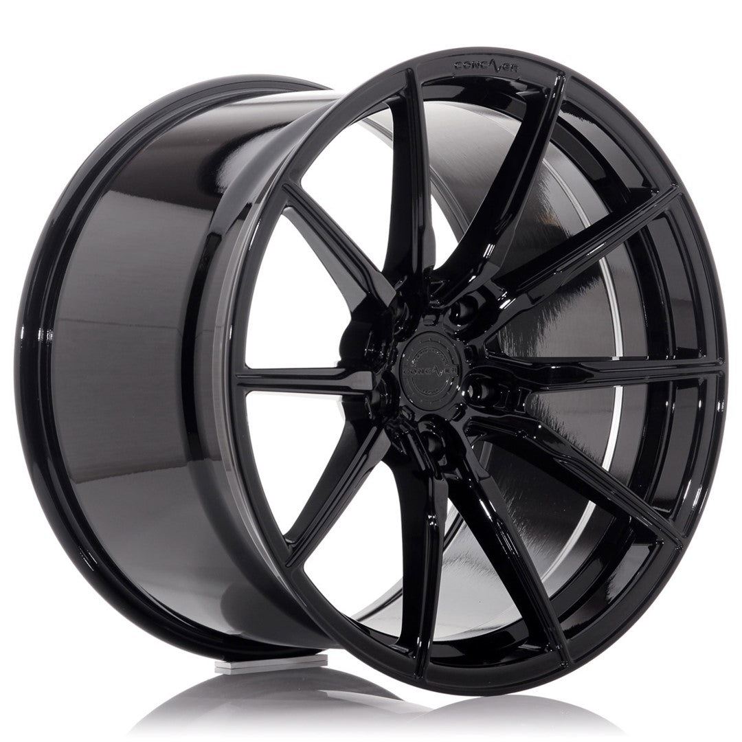 4 x Concaver CVR4 Platinum Black & 4 x 265/35ZR21 (101Y) XL MICHELIN PILOT SPORT 4S MO1A