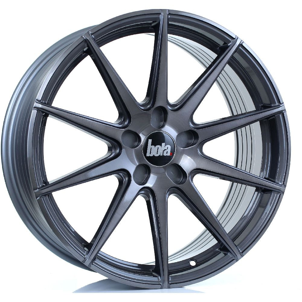 4 x BOLA CSR TITANIUM BRUSHED & 4 x 235/35ZR19 91W XL COMFORSER CF700