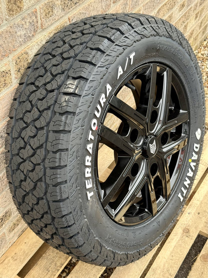 16" Ford Transit Custom FOX WX5 Gloss Black Alloy Wheels and Tyres