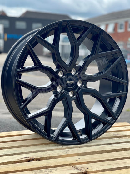 22" Range Rover Niche Mazzanti Black Alloy Wheels