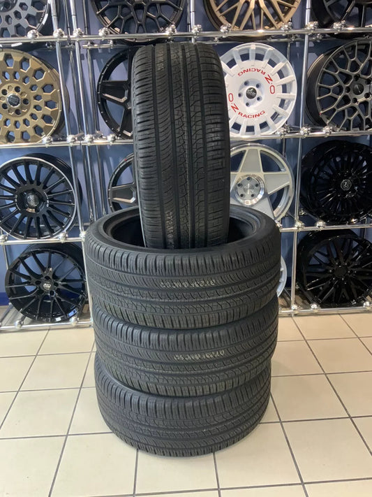 RANGE ROVER TYRES PIRELLI i  285/40/23 BRAND NEW