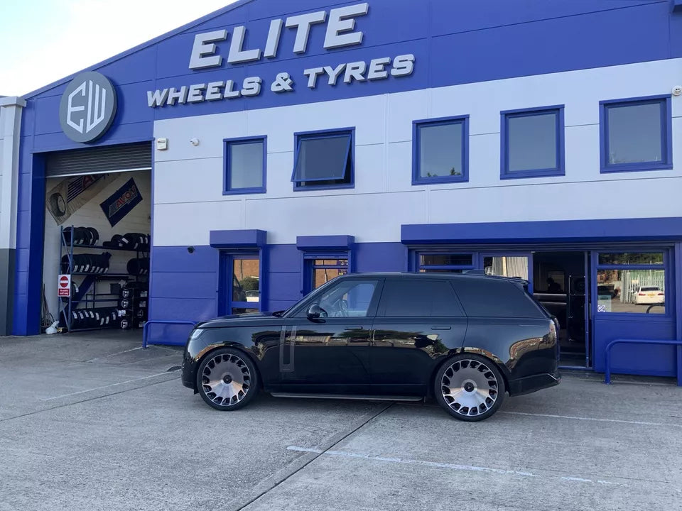 23" GENUINE ROVER  L460   STYLE 1077 ALLOY WHEEL BRAND NEW