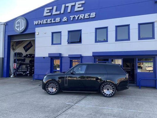 23" GENUINE ROVER  L460   STYLE 1077 ALLOY WHEEL BRAND NEW