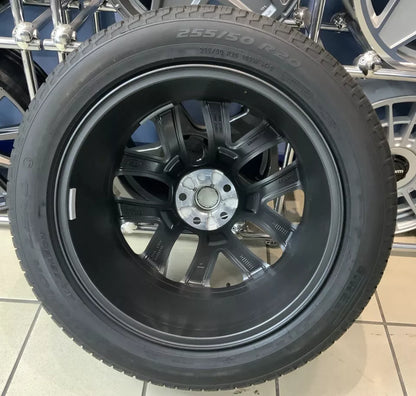 RANGE ROVER VELAR ALLOY WHEEL & TYRE 20"