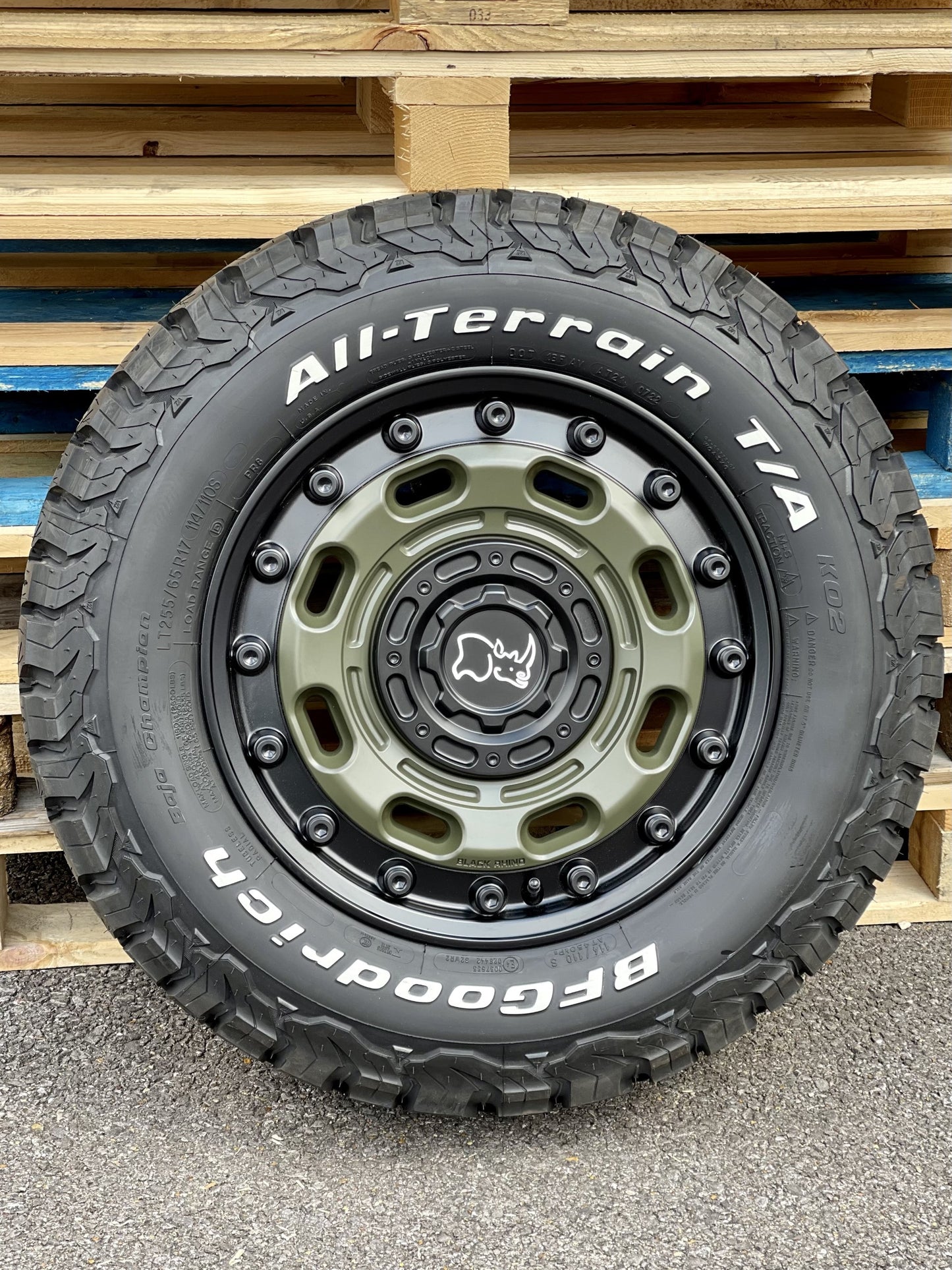 17" Mercedes Sprinter Volkswagen Crafter Black Rhino Atlas Olive Alloy Wheels and Tyres