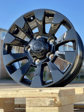 Load image into Gallery viewer, 18&quot; Land Rover 90 110 Classic Sawtooth Style Alloy Wheels
