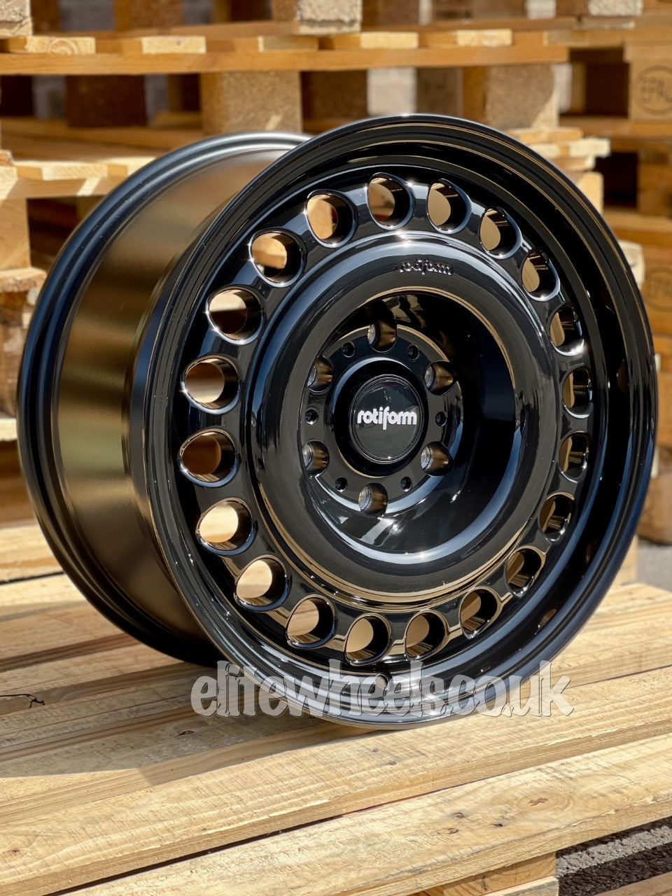 18" Ford Ranger Rotiform STL Alloy Wheel