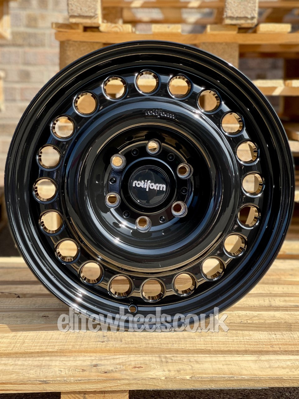 Ford Ranger Rotiform 17 Inch Alloy Wheel | Elite Wheels