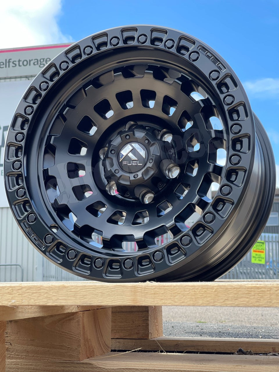 18" Ford Ranger Fuel Zephyr Matt Black Alloy Wheels