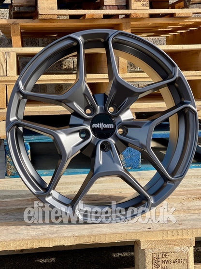 19" Volkswagen Caddy Rotiform HUR Anthracite Alloy Wheels