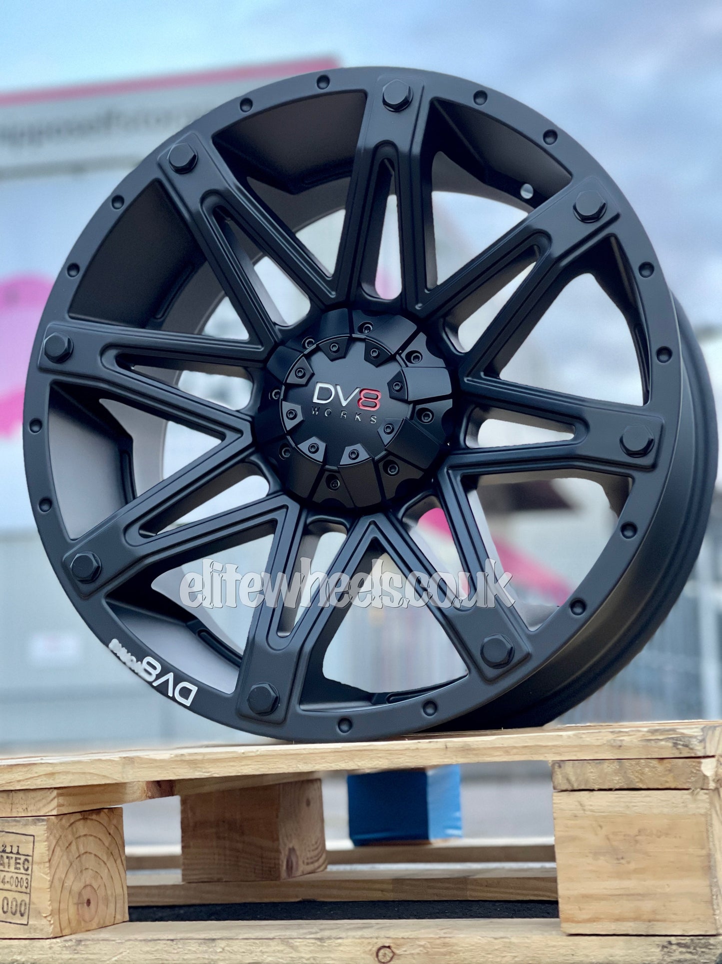 20" Toyota Hilux DV8 Armoured