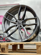 Load image into Gallery viewer, RANGE ROVER 22&quot; NICHE VOSSO  ALLOY WHEELS
