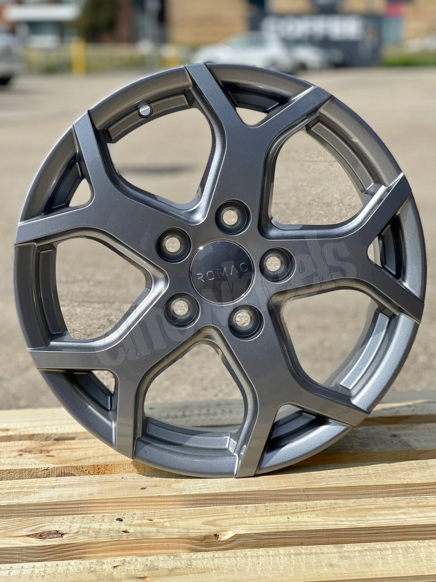Vauxhall Vivaro Romac Venom Alloy Wheels and Tyre Packages