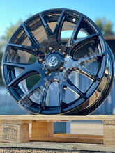 Load image into Gallery viewer, 18&quot; Volkswagen Transporter T5 T6 AXE CS Gloss Black
