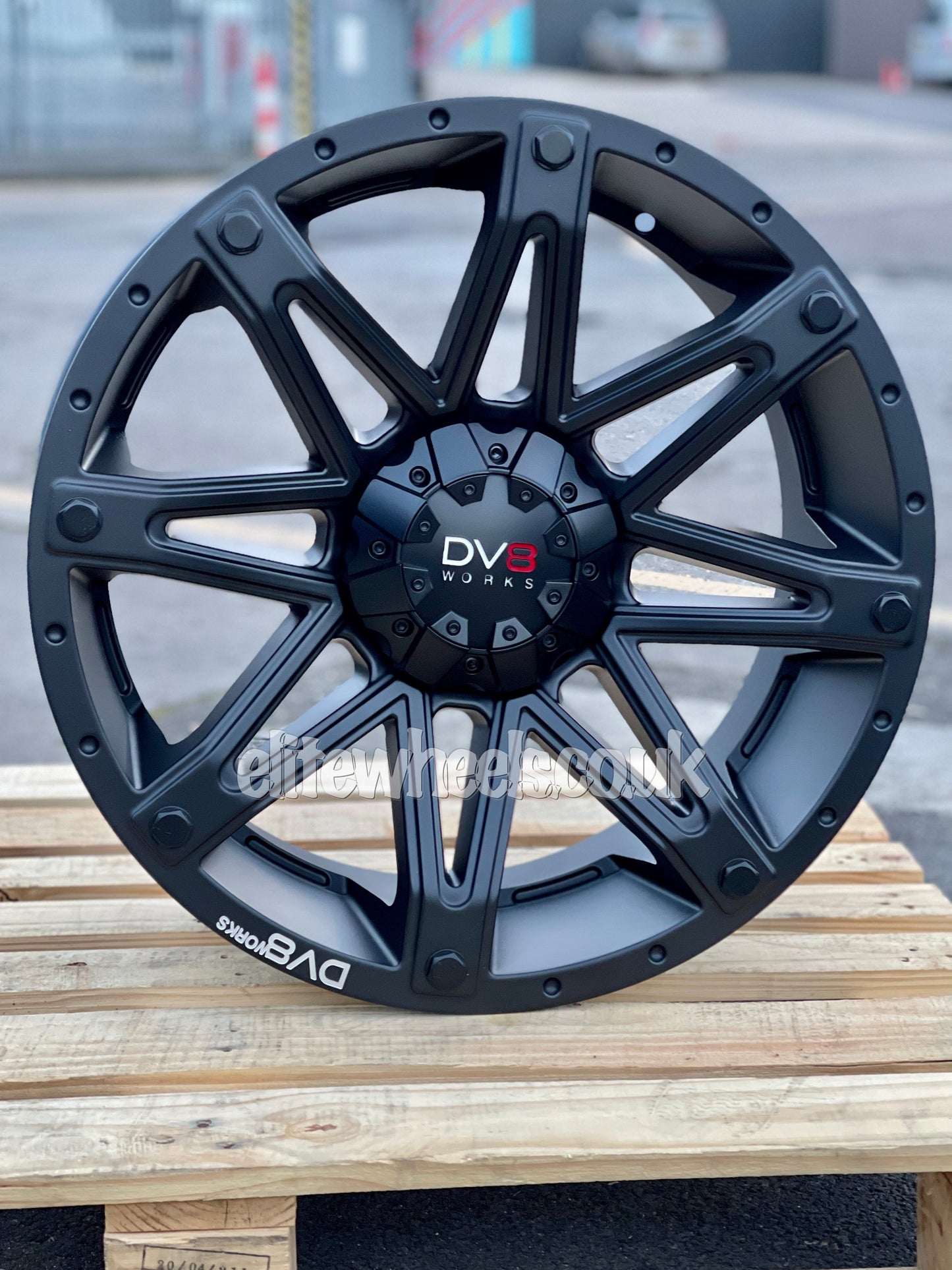 20" Toyota Hilux DV8 Armoured