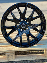 Load image into Gallery viewer, 18&quot; Volkswagen Transporter T5 T6 AXE CS Gloss Black
