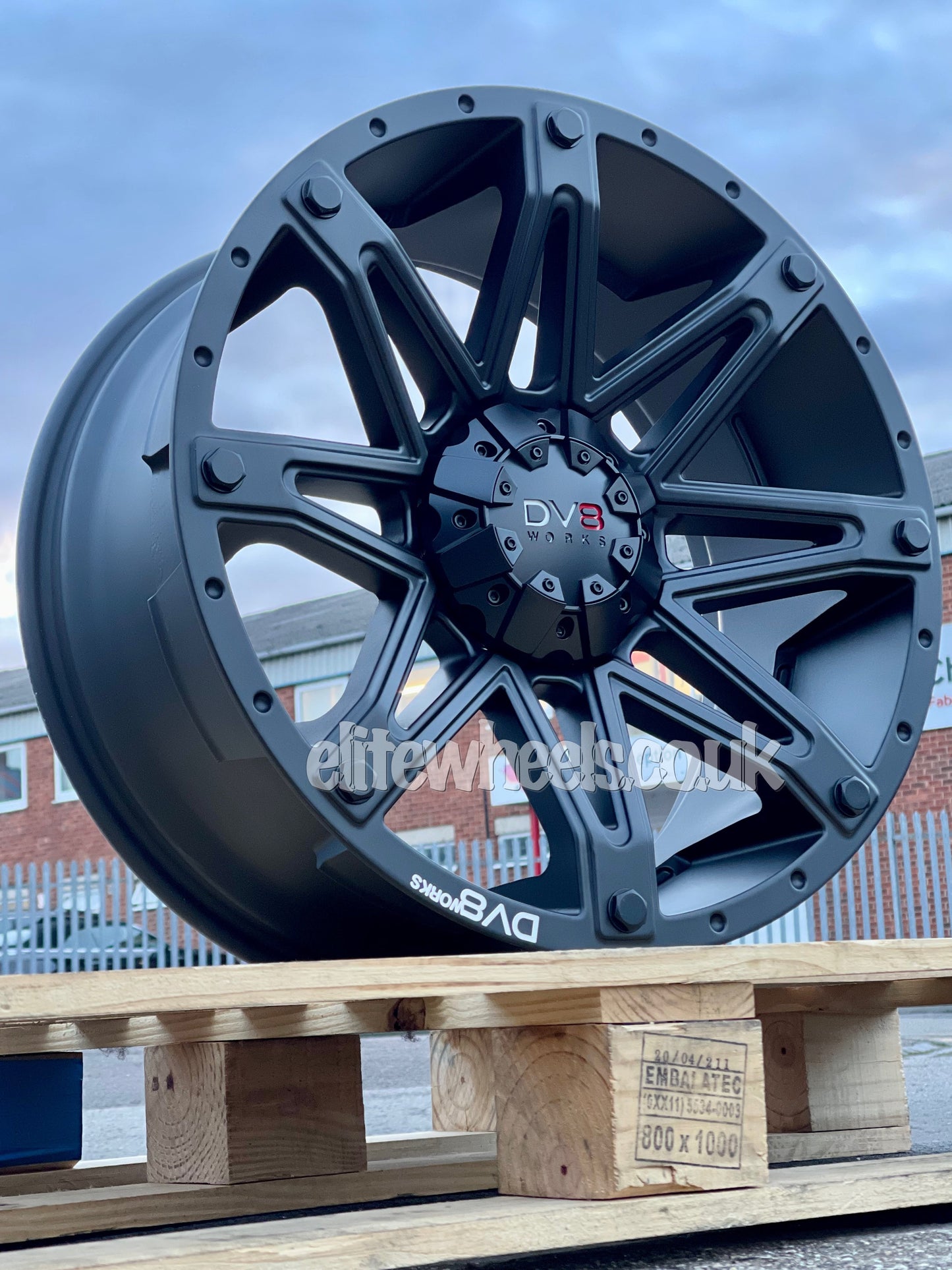 20" Toyota Hilux DV8 Armoured