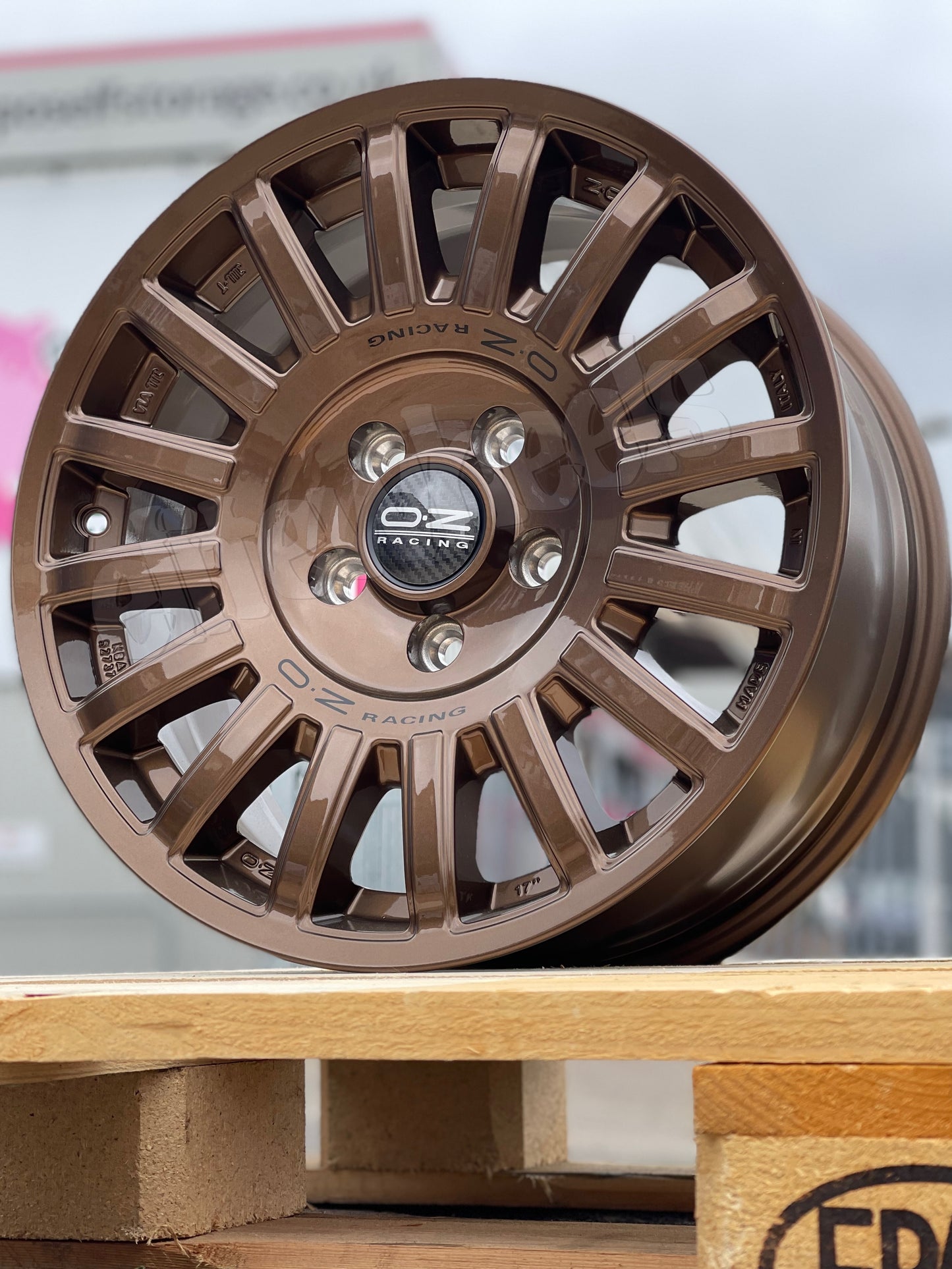 17" Volkswagen Transporter OZ Rally Raid Bronze