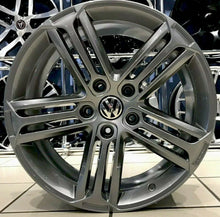 Load image into Gallery viewer, Genuine Volkswagen Touareg 20&quot;
