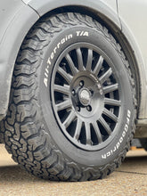 Load image into Gallery viewer, 17&quot; Volkswagen Transporter T5 T6 OZ Rally Raid Alloy Wheel
