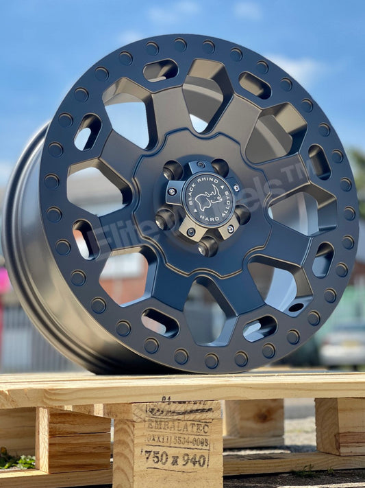 17" Mercedes Sprinter Volkswagen Crafter Black Rhino Warlord Gunmetal